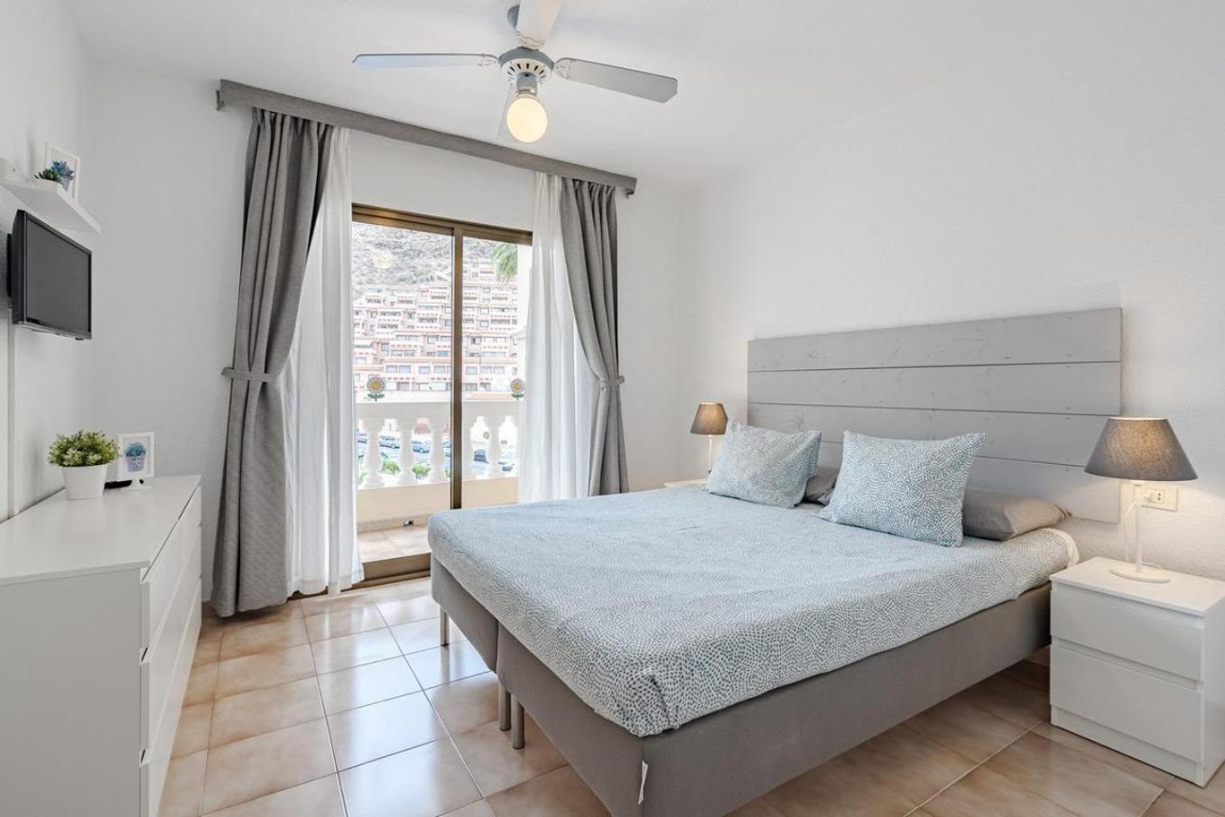 2 Bed Apart With Pool View Castle Harbour C202 Apartment Los Cristianos  Ngoại thất bức ảnh